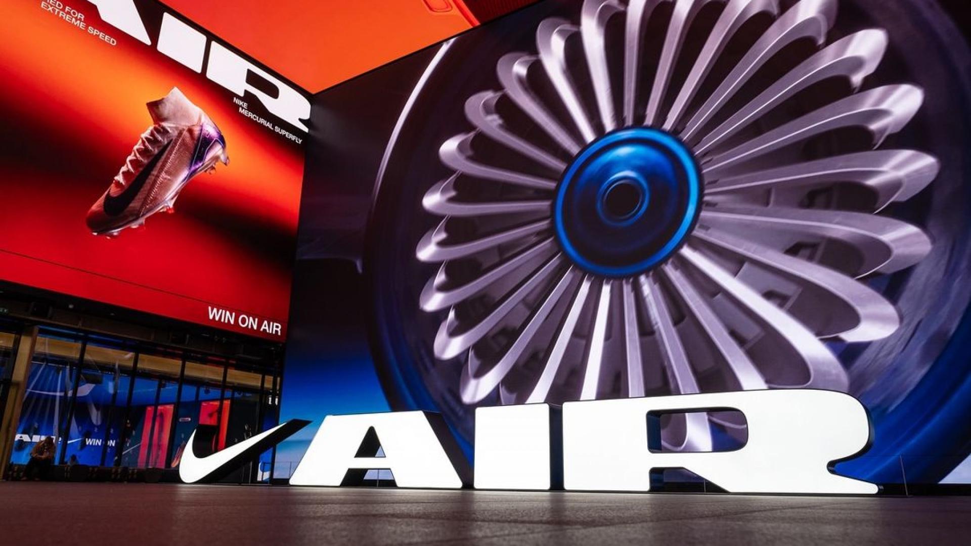 WIN ON AIR Campaign
