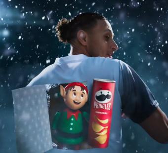 It's Pringles Season! Merry Footivities!